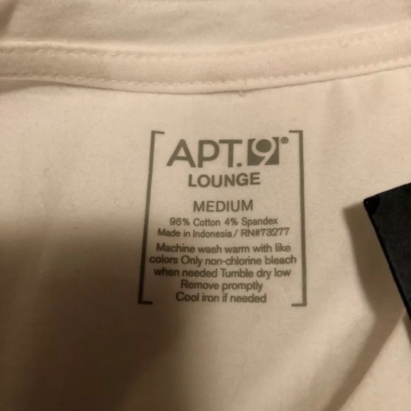 Apt 9 crew neck shirt - Picture 4 of 4
